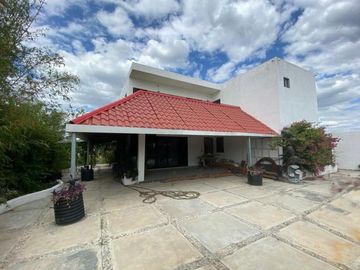 CASA EN VENTA LAS AVES RECIDENCIAL & GOLF, PESQUERÍA, NL