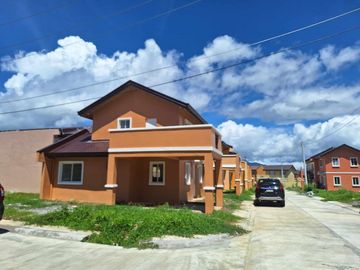 5 Bedroooms House And Lot For Sale In Camella Subic