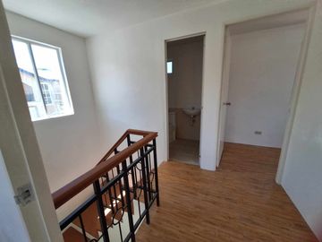 5 Bedroooms House And Lot For Sale In Camella Subic