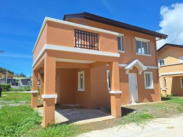 5 Bedroooms House And Lot For Sale In Camella Subic