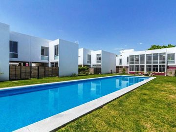 Casa en Venta con alberca al sur de Cuernavaca Morelos por el tec De Monterrey