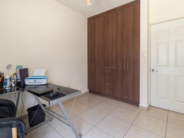 Venta de casa con 3 recamaras en Condominio El Canto Zibatá