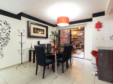 Venta de casa con 3 recamaras en Condominio El Canto Zibatá