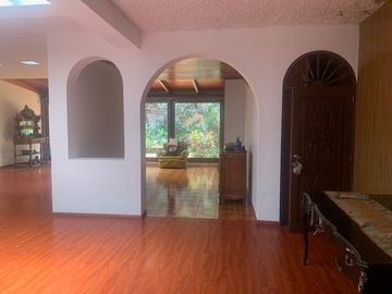 CASA COMO TERRENO en VENTA en SANTIAGO DE SURCO