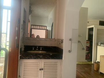 CASA COMO TERRENO en VENTA en SANTIAGO DE SURCO