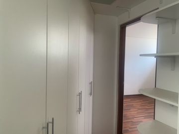 CASA COMO TERRENO en VENTA en SANTIAGO DE SURCO