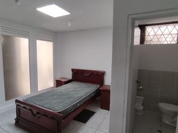 VENTA CASA INDEPENDIENTE SECTOR SAN GABRIEL