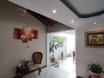 VENTA CASA INDEPENDIENTE SECTOR SAN GABRIEL