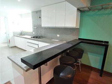 SE VENDE Flat Av Velasco Astete CHACARILLA SURCO - 125 m² -