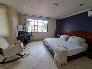 Casa de venta zona sur de Manta