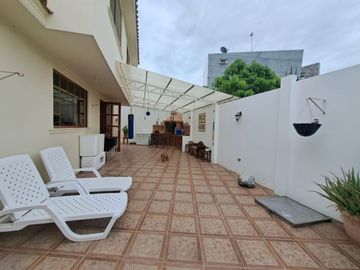 Casa de venta zona sur de Manta