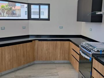 SE VENDE CASA EN Avenida de las Casuarinas, Fracc Campestre Villas del Álamo, Mineral de la Reforma, Hidalgo, 42184, MEX