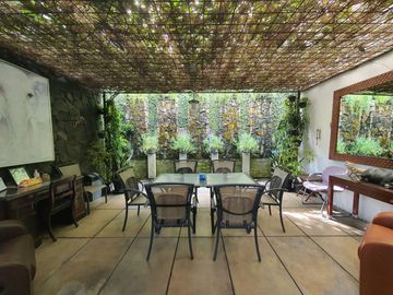 DIJUAL CEPAT! LUXURY GARDEN HOME @ RESOR DAGO PAKAR BANDUNG UTARA