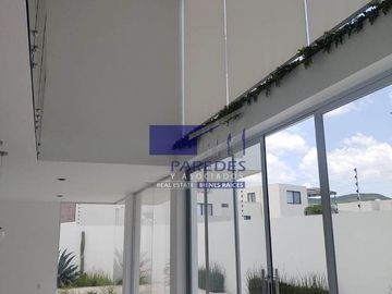 QC103 Casa en Venta 3 recámaras, Cumbres del Lago, Querétaro