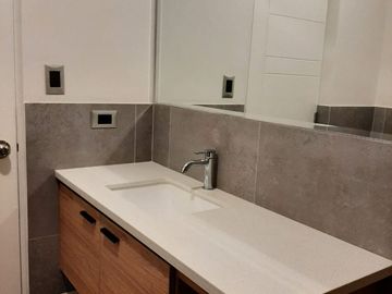VENTA DE DEPARTAMENTO DE ESTRENO EN MIRAFLORES