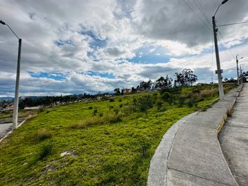 ESPECTACULAR TERRENO EN EL PAMPERO URB DE ING ELECTRICOS