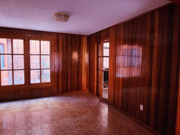 Casa Céntrica de 3 Pisos, Colonia Real de Minas, Pachuca, Hidalgo.