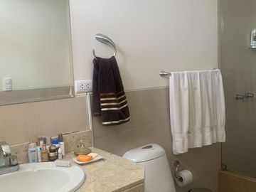 BAJÓ DE PRECIO VENDO LINDO DUPLEX EN SURCO A UN PASO DE SIMON SALGUERO