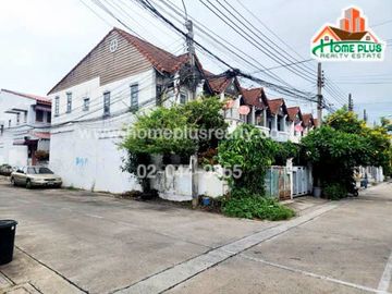 หมู่บ้านธนวรรณ ซอยพหลโยธิน52 (ใกล้BTSสถานีสะพานใหม่) รีโนเวท