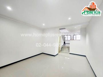 หมู่บ้านธนวรรณ ซอยพหลโยธิน52 (ใกล้BTSสถานีสะพานใหม่) รีโนเวท