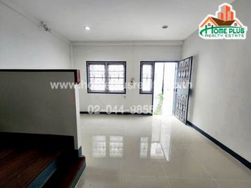 หมู่บ้านธนวรรณ ซอยพหลโยธิน52 (ใกล้BTSสถานีสะพานใหม่) รีโนเวท