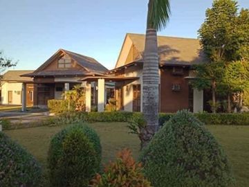 FOR SALE TOWNHOUSE WITH LOFT AT ADUNA BEACH VILLAS 2 IN GUINSAY, DANAO, CEBU