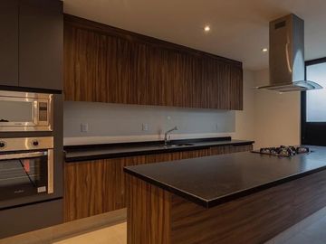 CASA EN VENTA VILLAMAGNA CON 4 HABITACIONES 4 BAÑOS  Y ROOF GARDEN