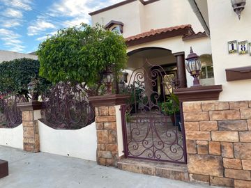 Residencia en Chapultepec Ensenada  zona muy exclusiva