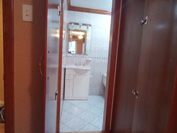 DEPARTAMENTO NORTE DE QUITO - SECTOR SOLCA, AV ELOY ALFARO - DE LOS ALAMOS - DE LAS FRUTILLAS CERCA DE EMBAJADA AMERICANA