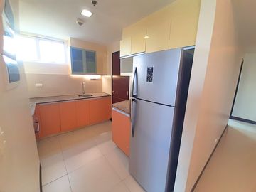 2BR Condo for Sale with Top Floor Ocean View 8 Newtown Boulevard Mactan Cebu