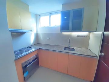 2BR Condo for Sale with Top Floor Ocean View 8 Newtown Boulevard Mactan Cebu