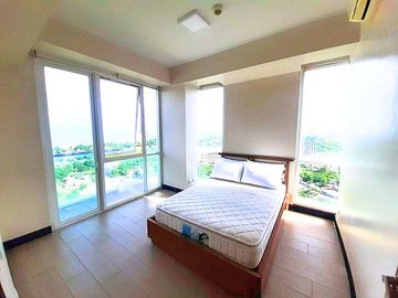 2BR Condo for Sale with Top Floor Ocean View 8 Newtown Boulevard Mactan Cebu