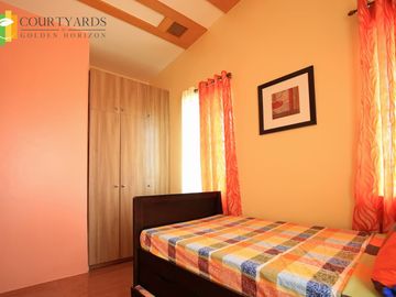 Stefania Townhouse