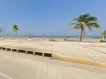 AV. TAMAULIPAS, PETROLERA, COATZACOALCOS, VERACRUZ