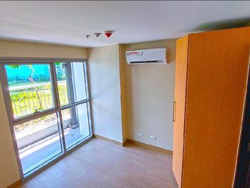 CONDO FOR SALE (RENT TO OWN) IN PASAY - BAYSHORE RESORTS TOWER 2 NEAR OKADA MANILA & CITY OF DREAMS
