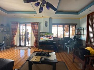 Apartment Building for Sale at Sto. Domingo, Cainta