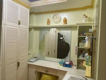 Apartment Building for Sale at Sto. Domingo, Cainta