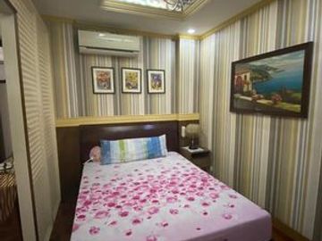 Apartment Building for Sale at Sto. Domingo, Cainta