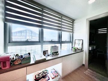 RUSH SALE!!!! Fully-furnished 1BR in Shang Salcedo Place, Makati