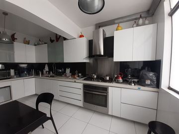 DEPARTAMENTO EN MIRAFLORES