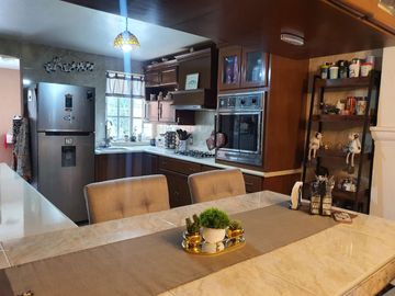 Hermosa y amplia casa en venta en San Mateo Cuautitlán