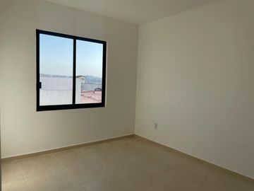 VENTA CASA EL MIRADOR, CERCA AL PARQUE