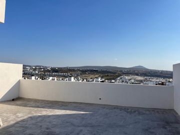 VENTA CASA EL MIRADOR, CERCA AL PARQUE