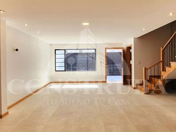 Venta casa 4 Dor. Cuenca sector Quinta Lucrecia