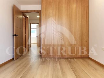 Venta casa 4 Dor. Cuenca sector Quinta Lucrecia