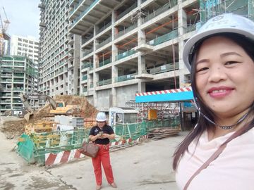 Preselling Residential and Office Condo Units in City Clou Cebu