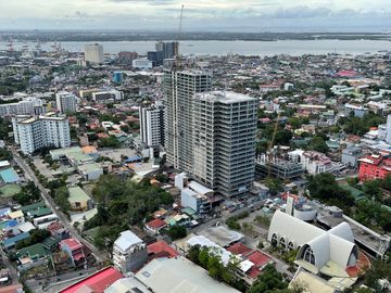 Preselling Residential and Office Condo Units in City Clou Cebu