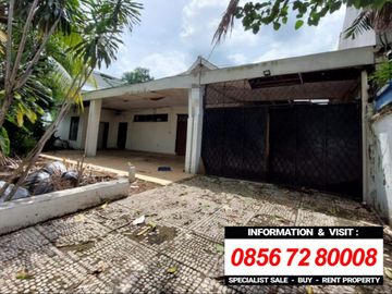 RUMAH at Jl KI MANGUNSARKORO, MENTENG