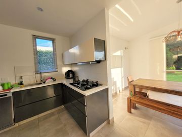 CASA CAMPESTRE EN SAN JOSE DE LAS VILLAS