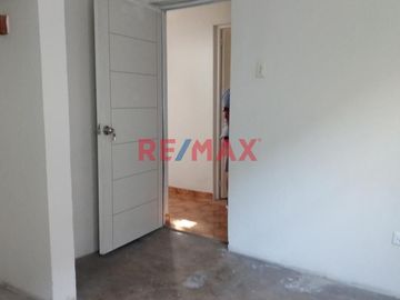 Casa en Venta en Los Olivos - Urbanización Micaela Bastidas